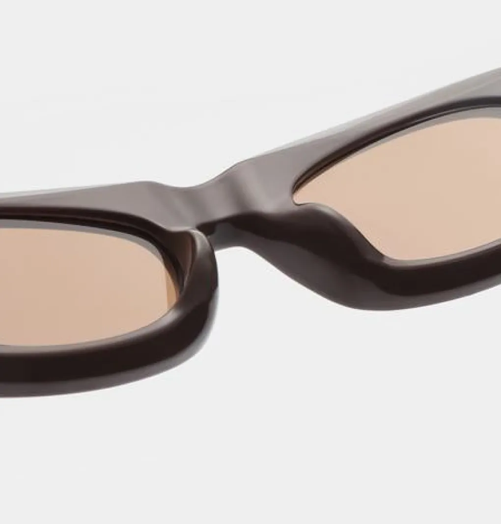 a_kjrbede_sonnenbrille_fr_3-1.webp A. KJÆRBEDE Sonnenbrille Frida - Chocolate