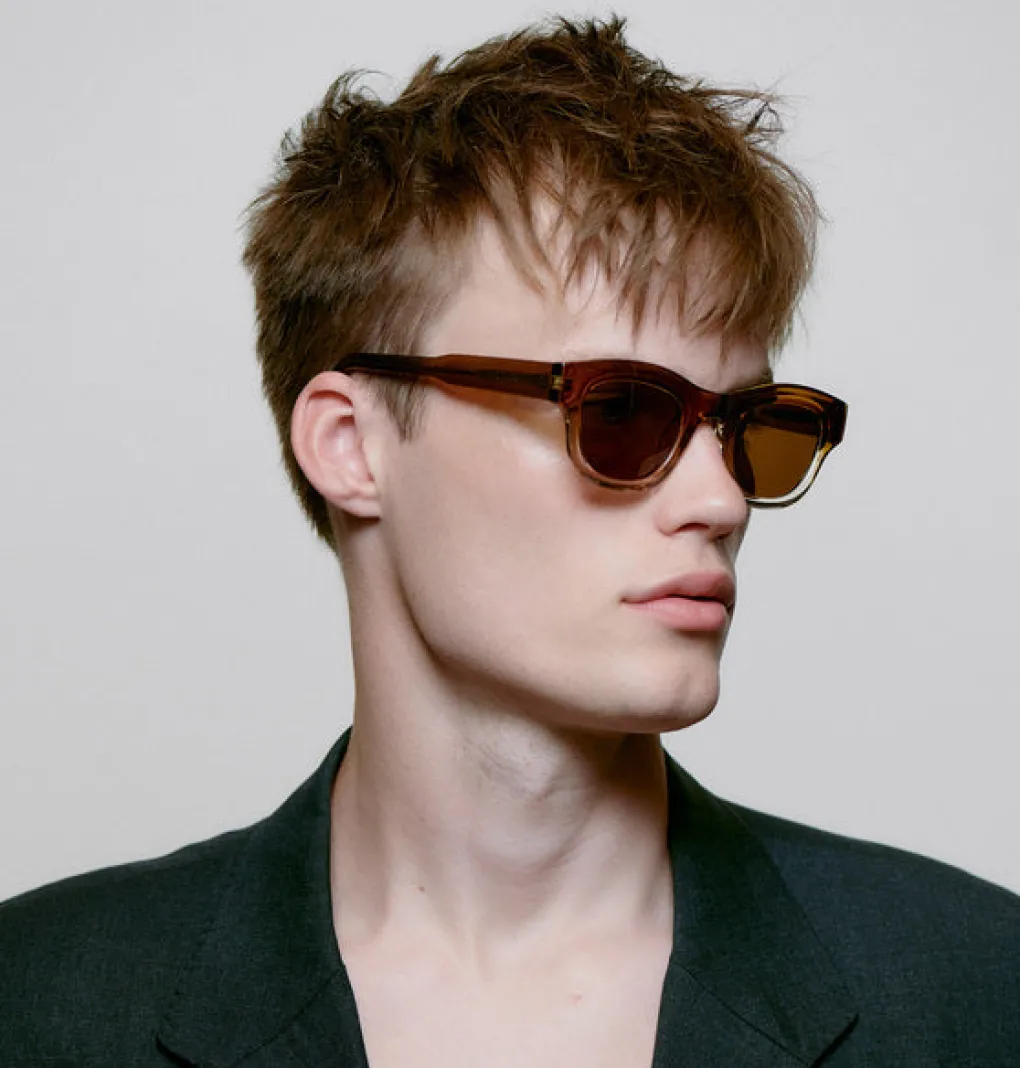 a_kjrbede_sonnenbrille_la_7-2.webp A. KJÆRBEDE Sonnenbrille Lane - Smoke /Champagne