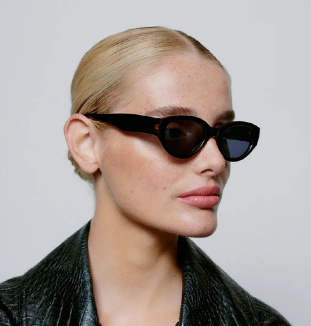 a_kjrbede_sonnenbrille_wi_6-2.webp A. KJÆRBEDE Sonnenbrille Winnie - Black