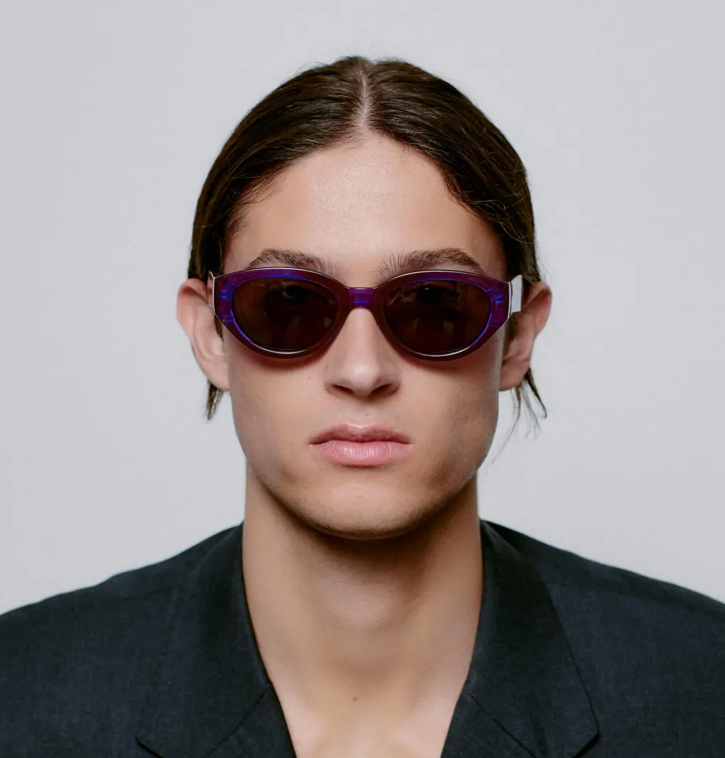 a_kjrbede_sonnenbrille_wi_7.webp A. KJÆRBEDE Sonnenbrille Winnie - Purple Transparent