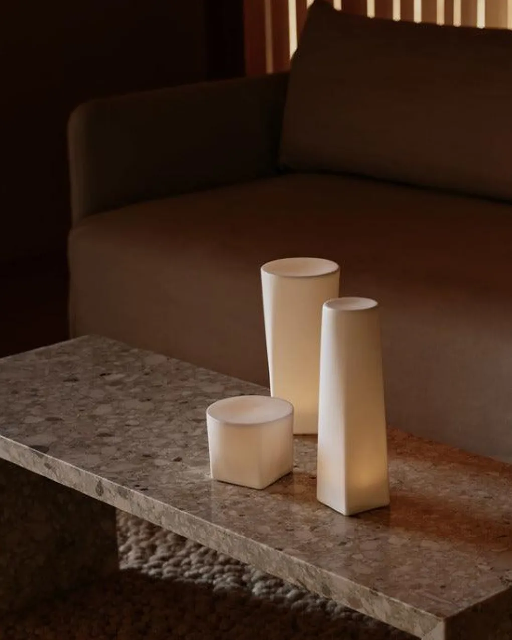 audo_copenhagen__menu_ign_4-2.webp Menu Audo Copenhagen / Ignus Flameless Candle H22,5