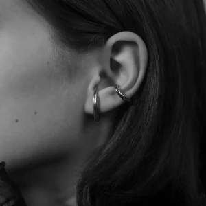 Bandhu Enfold ear cuff