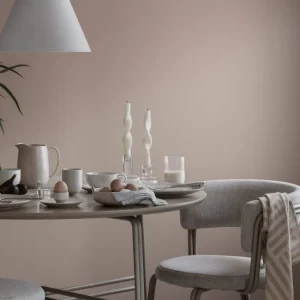 Broste Copenhagen Nordic Vanilla Schale mit 3 kleinen Füßen - 11cm