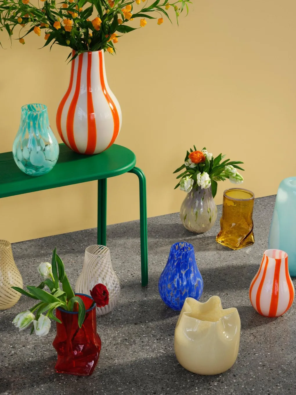 broste_copenhagen_vase_ad_2.webp Broste Copenhagen Vase Ada Crossstripe Glas - Intense Blue 15,5x22,5 cm