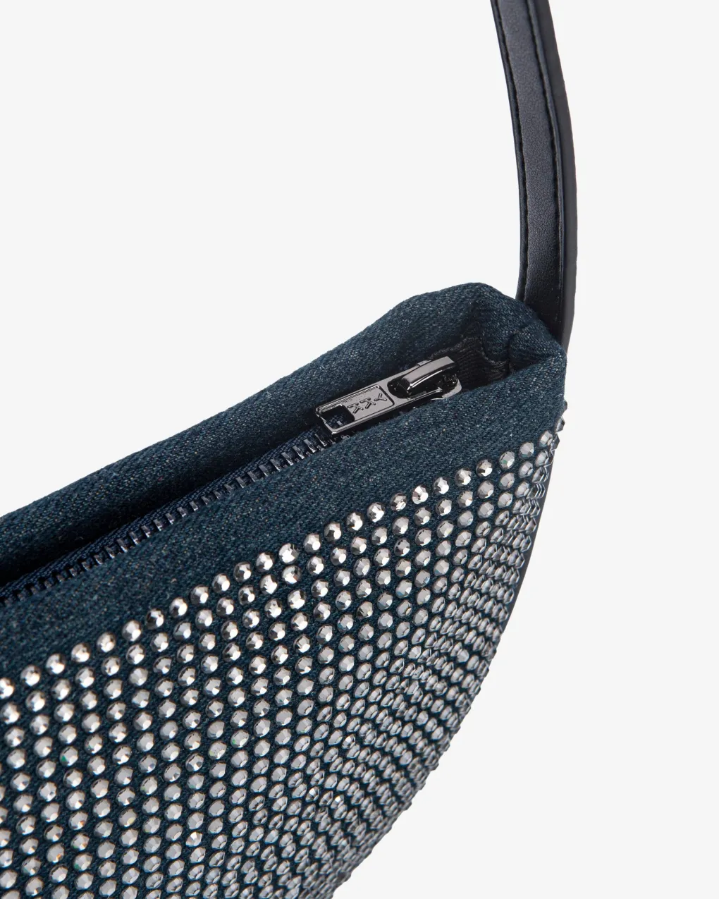 hvisk_tasche_halo_denim_e_2.webp HVISK Tasche Halo Denim Embellished - Blue Ink