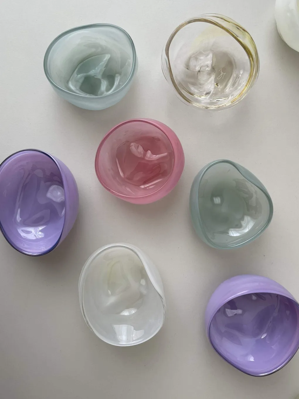 schale_opalglas_champagne_2.webp Glassblow DK Schale Opalglas Champagner klein - rd. 8cm