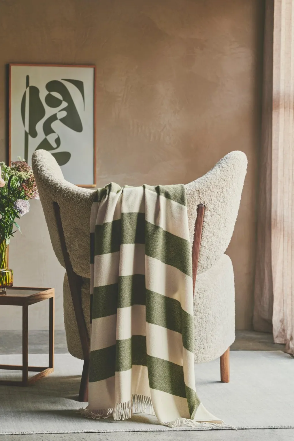 silkeborg_uldspinderi_the_1.webp Silkeborg Uld spinderi The Sweater green - 130x190 cm