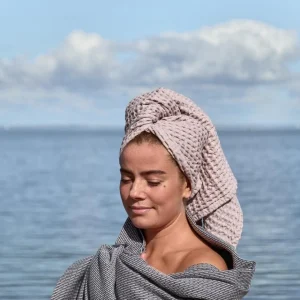 The Organic Company Big Waffle Large Hand Towel dark grey - 130x50cm