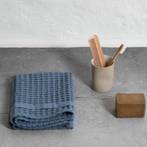 The Organic Company Big Waffle Handtuch grey blue - 50x75cm