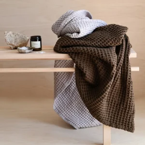 The Organic Company Big Waffle Towel and Blanket dusty lavender - 150x100cm