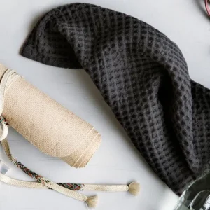 The Organic Company Big Waffle Towel and Blanket dark grey - 150x100cm